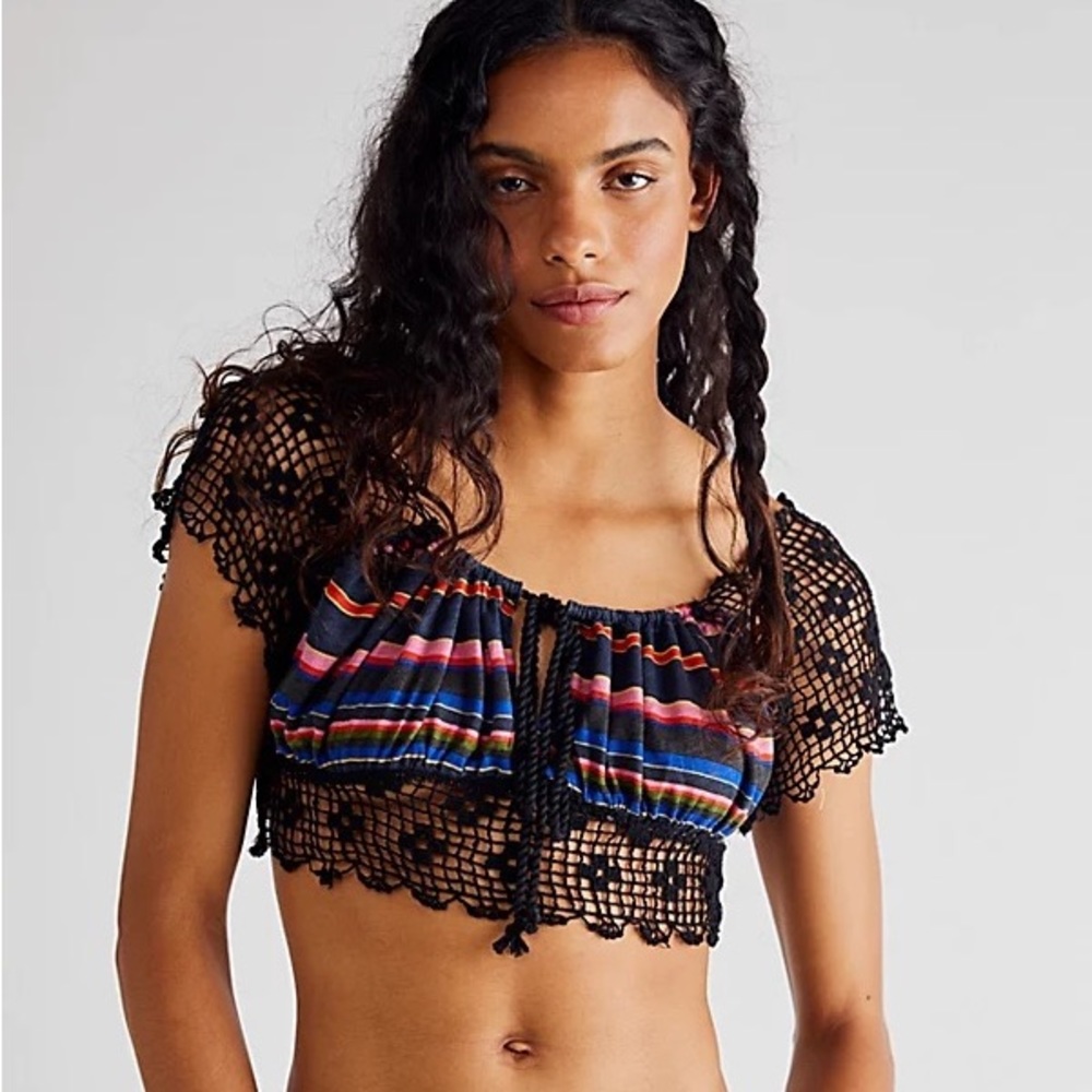 NWT FREE PEOPLE Aruba Top In Black Combo Crochet Sleeve Bohemian